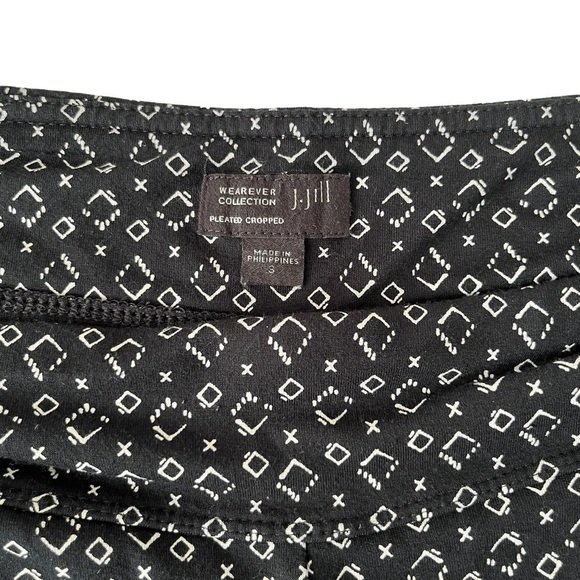 J. Jill Wearever Collection Black/Off-white Stretch Pleated Crop Pants Sz. Small - Picture 7 of 11